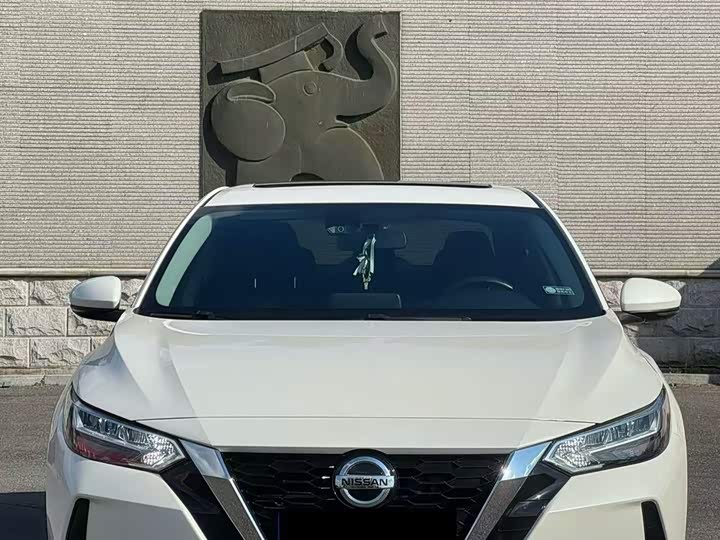 Фото 3 - Nissan Sylphy