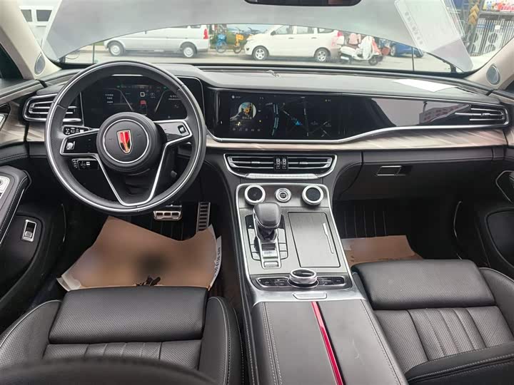 Фото 10 - Hongqi H9