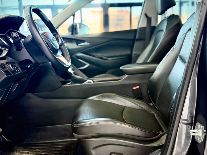 Фото 10 - Chevrolet Orlando