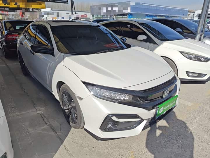 Фото 4 - Honda Civic