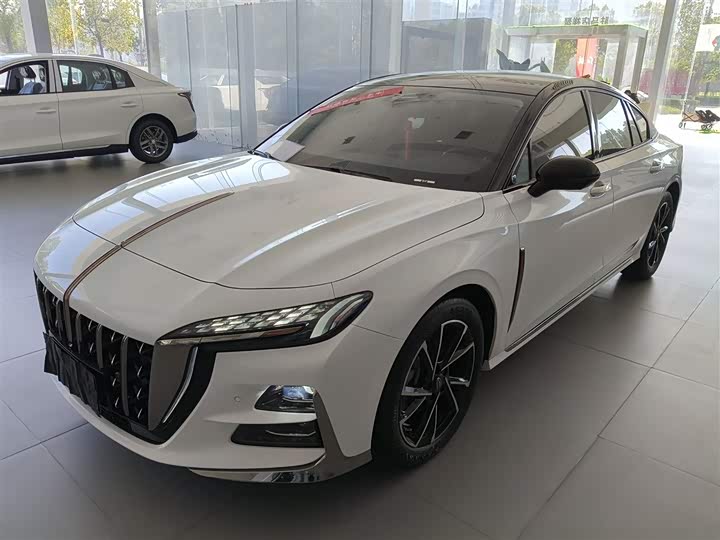 Фото 1 - Hongqi H6