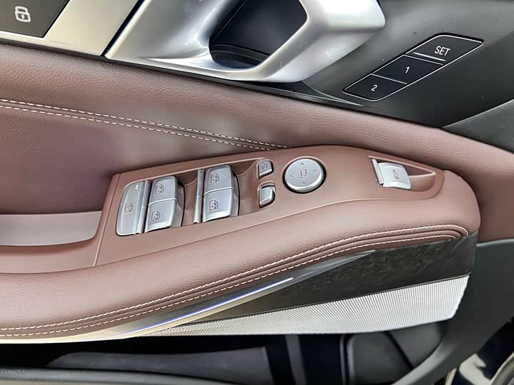 Фото 13 - BMW X5