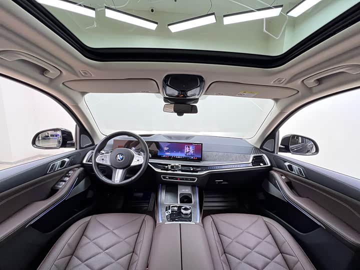 Фото 22 - BMW X5