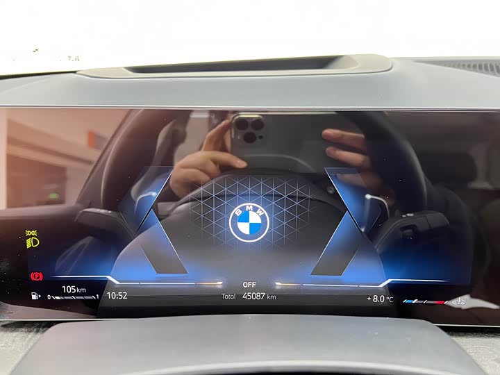 Фото 33 - BMW X5