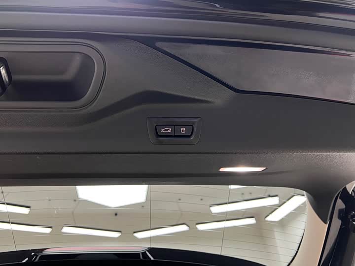 Фото 38 - BMW X5