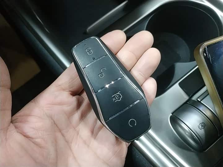 Фото 9 - BYD Dolphin