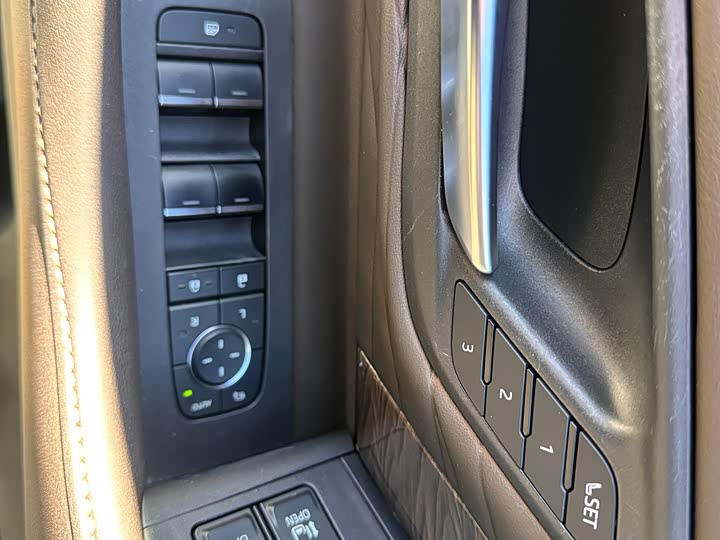 Фото 14 - Toyota Vellfire