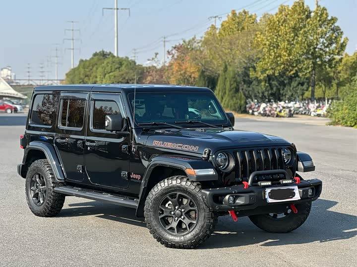 Фото 3 - Jeep Wrangler