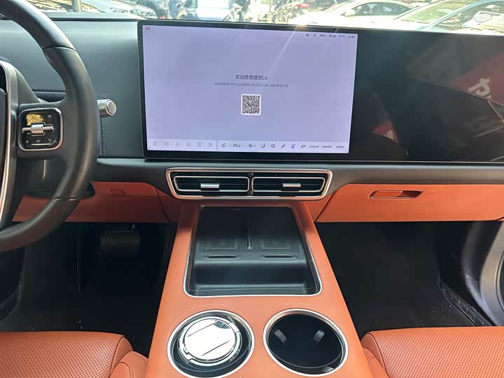 Фото 13 - LiXiang L6