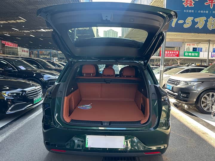 Фото 16 - LiXiang L6