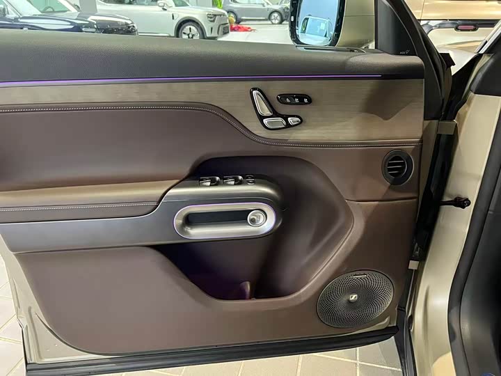 Фото 5 - Smart #5