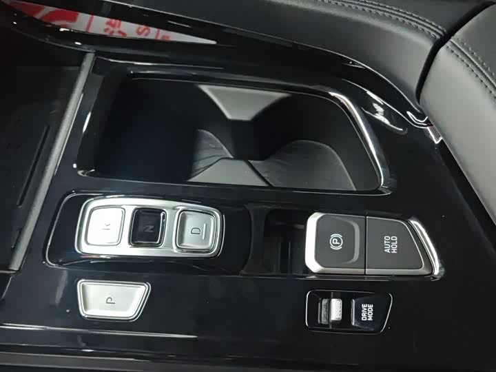 Фото 14 - Hyundai Custo