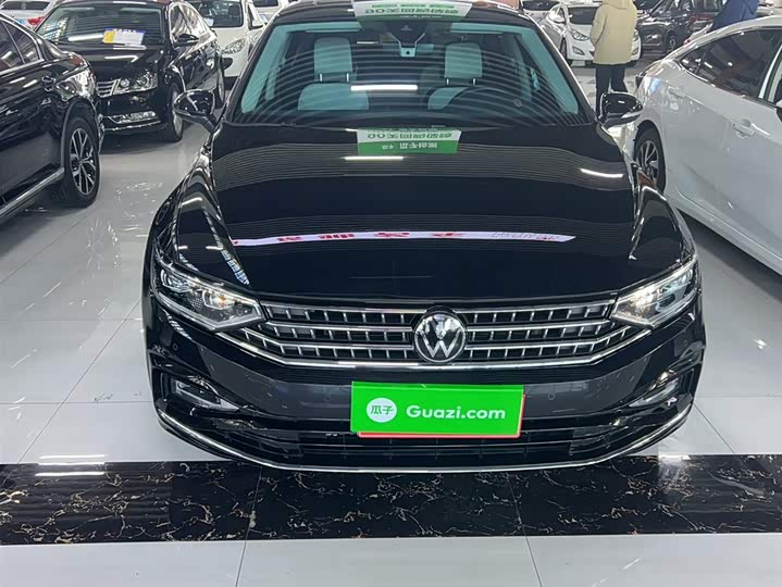 Фото 11 - Volkswagen Magotan