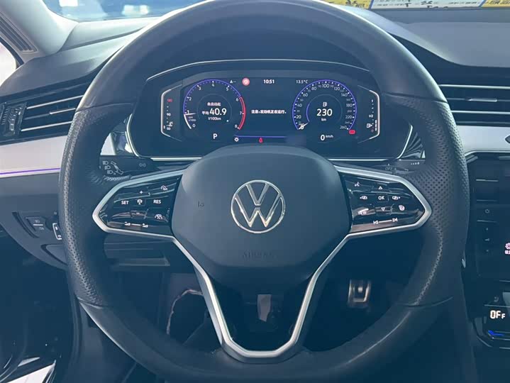 Фото 3 - Volkswagen Magotan