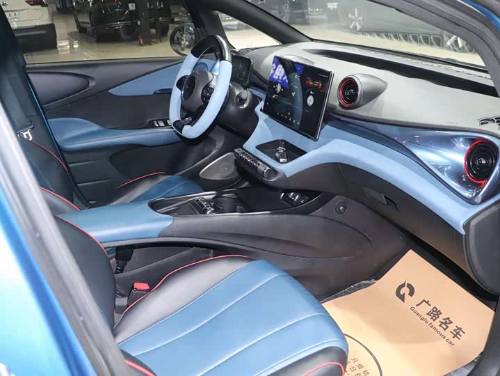 Фото 11 - BYD Dolphin