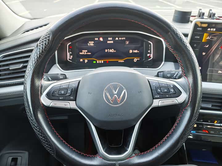 Фото 19 - Volkswagen Tayron