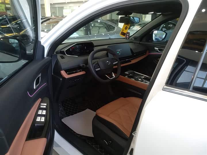 Фото 15 - Changan Qiyuan (Nevo) Q05