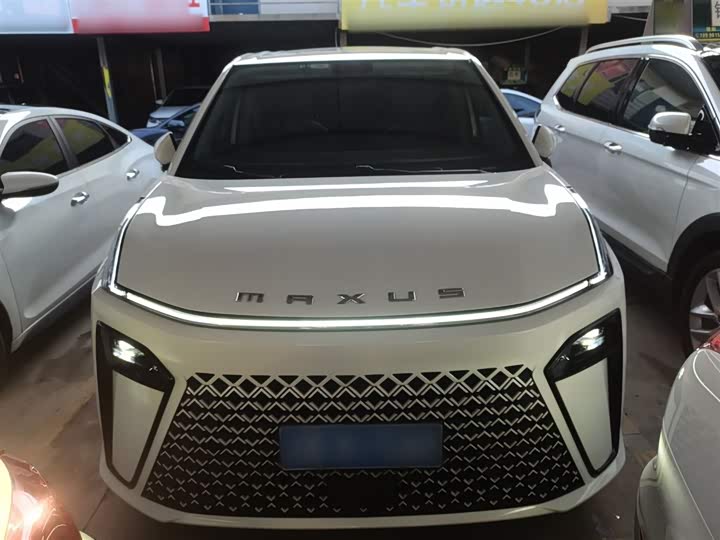 Фото 3 - Maxus G70