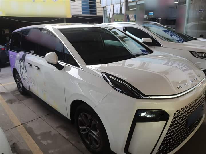 Фото 4 - Maxus G70