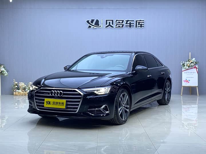 Фото 1 - Audi A6L