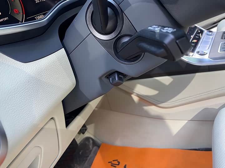 Фото 5 - Audi A6L