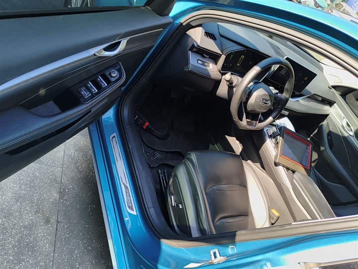 Фото 16 - Geely Preface