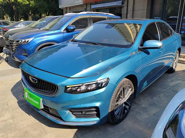 Фото 2 - Geely Preface