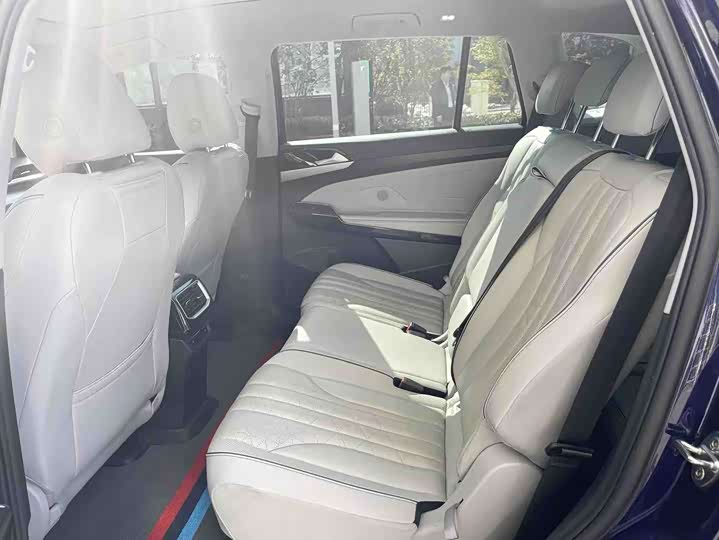 Фото 6 - Volkswagen ID.6 X