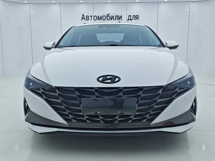 Фото 2 - Hyundai Elantra N line