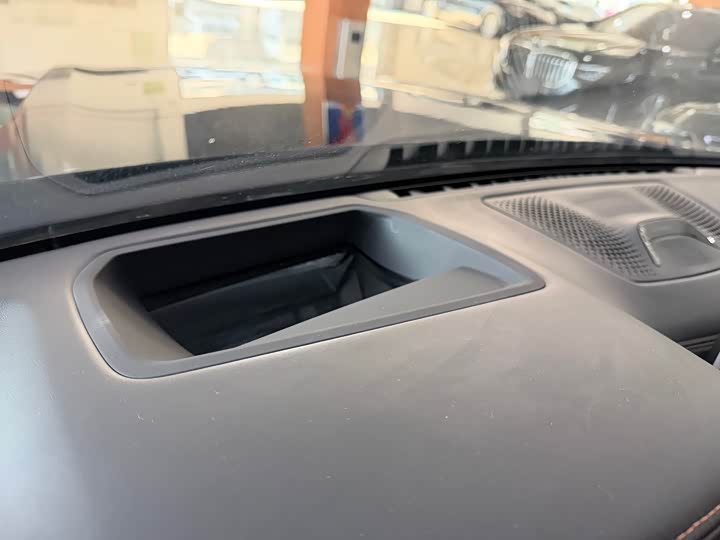 Фото 5 - BMW 7 Series