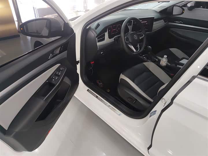 Фото 16 - Volkswagen Bora