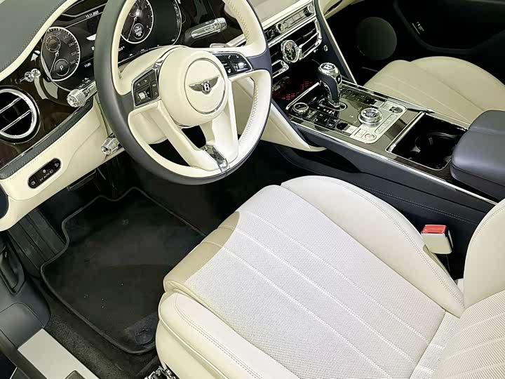 Фото 6 - Bentley Flying Spur