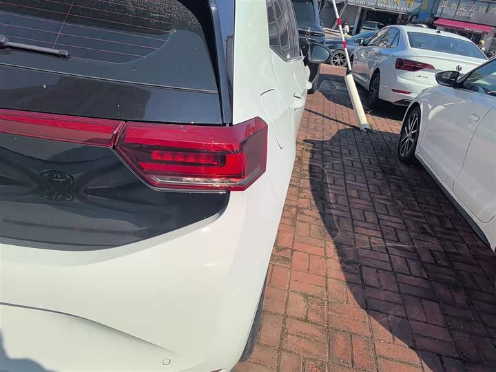 Фото 8 - Volkswagen ID.3