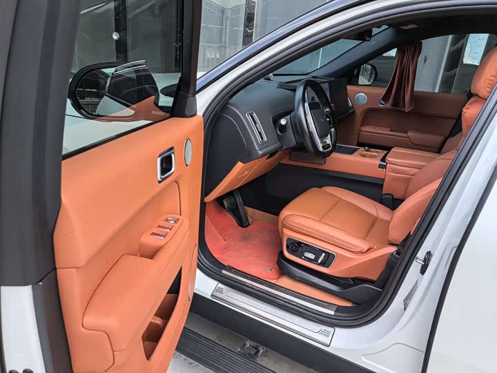 Фото 7 - LiXiang L7