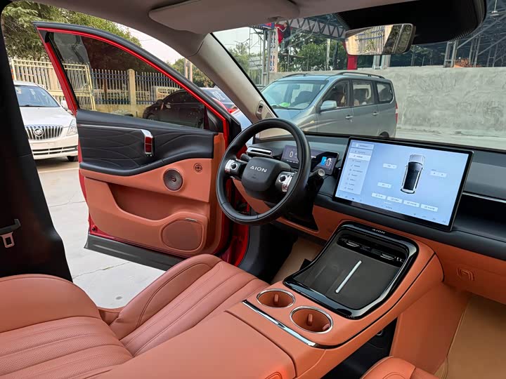 Фото 10 - GAC Aion V