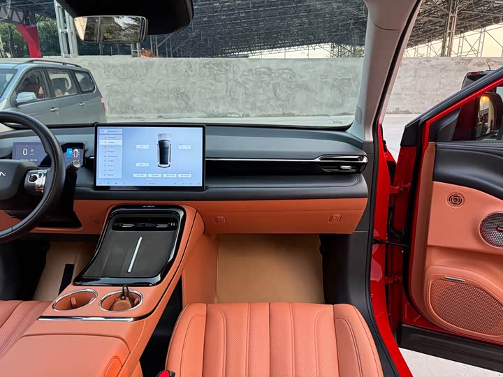 Фото 11 - GAC Aion V