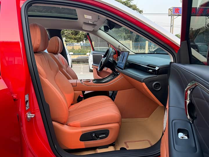 Фото 6 - GAC Aion V