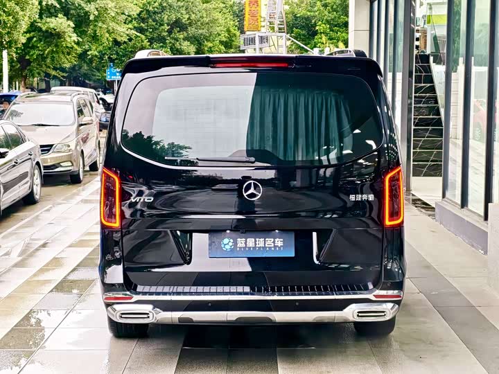 Фото 10 - Mercedes-Benz Vito