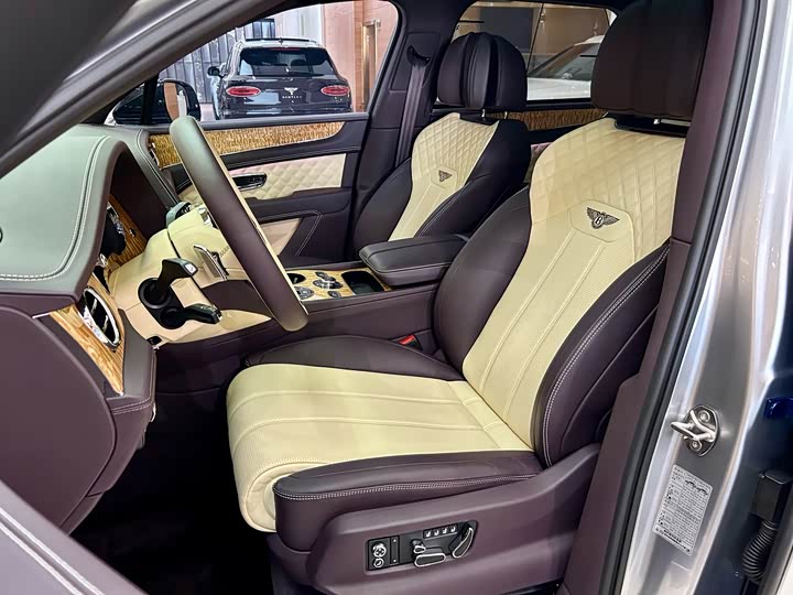 Фото 6 - Bentley Bentayga