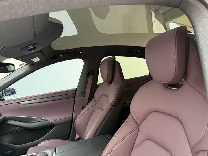 Фото 16 - Xiaomi SU7