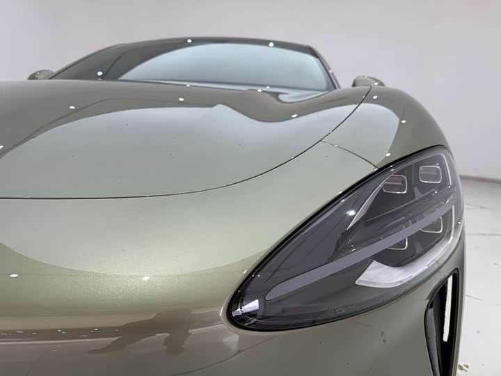 Фото 2 - Xiaomi SU7