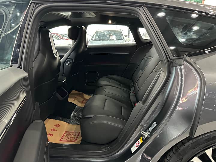 Фото 10 - Avatr 12