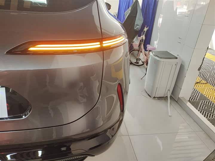 Фото 8 - Avatr 07