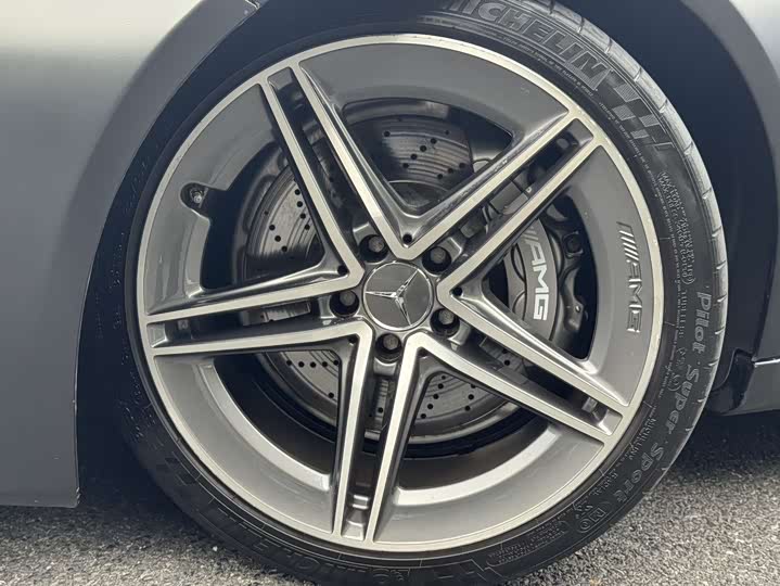 Фото 11 - Mercedes-Benz C-Class AMG