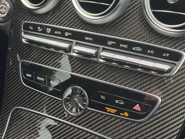 Фото 22 - Mercedes-Benz C-Class AMG