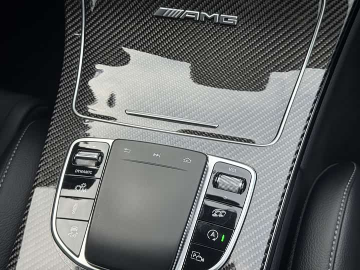 Фото 23 - Mercedes-Benz C-Class AMG