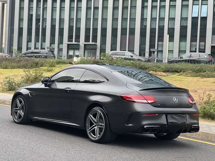 Фото 4 - Mercedes-Benz C-Class AMG