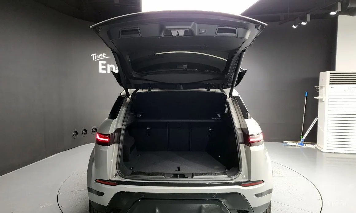 Фото 20 - Land Rover Range Rover Evoque