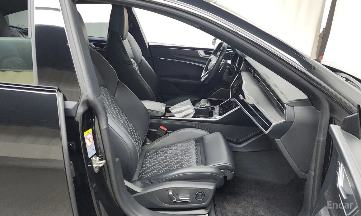 Фото 11 - Audi S7