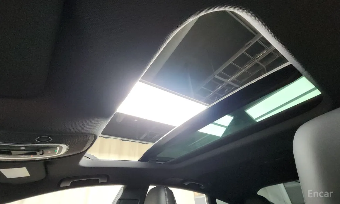 Фото 19 - Audi S7